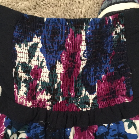 Kimchi Blue strapless floral dress, size medium - Picture 4 of 6